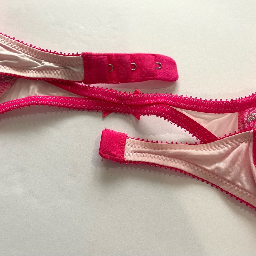 Vintage Victoria Secret Garter, Dream Angels Bright Pink And Silver, Size XS. - Picture 4 of 6